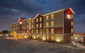 Extended Suites Queretaro Juriquilla